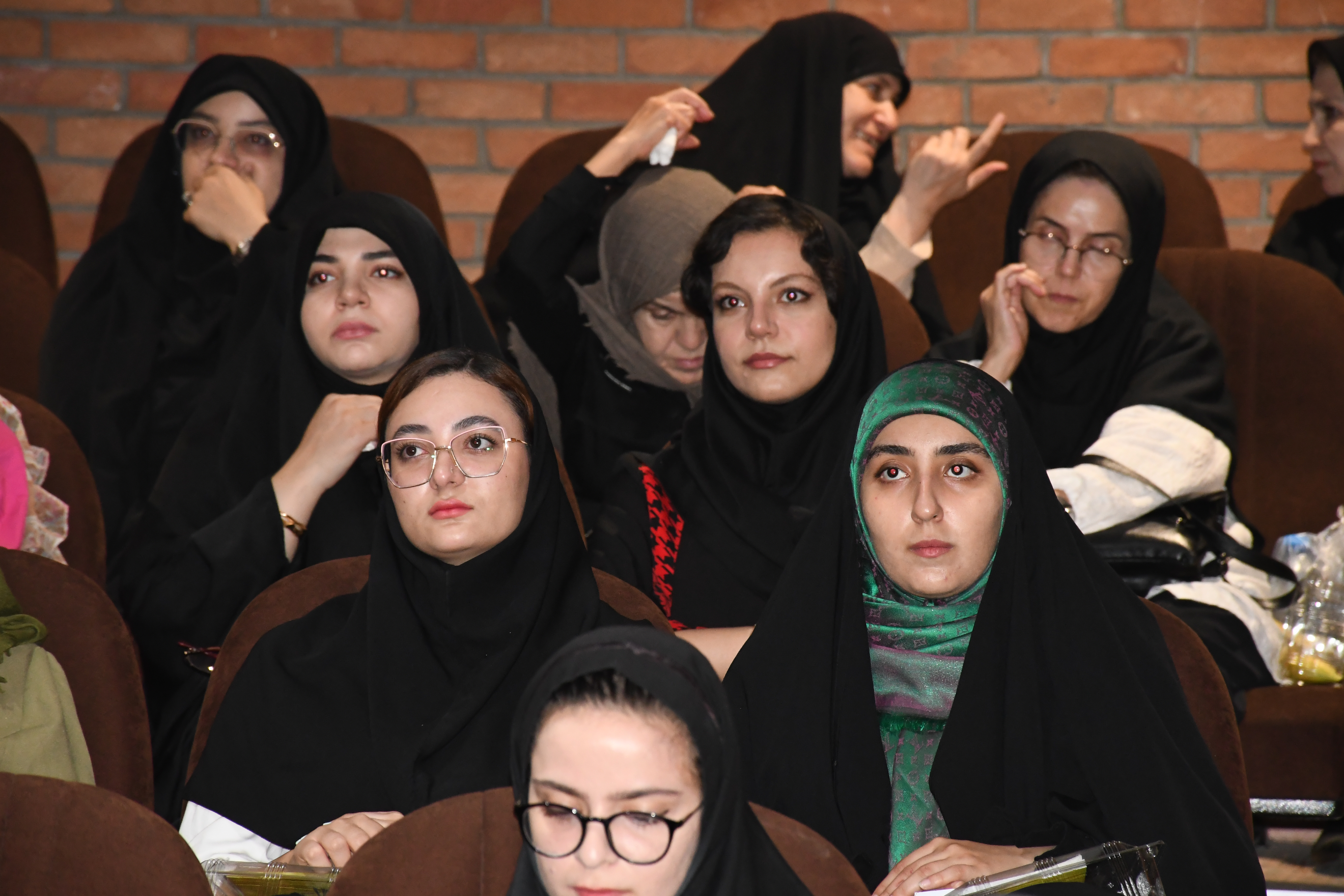 نهمین کنگره بین المللی نشان علمی و فرهنگی شهریار